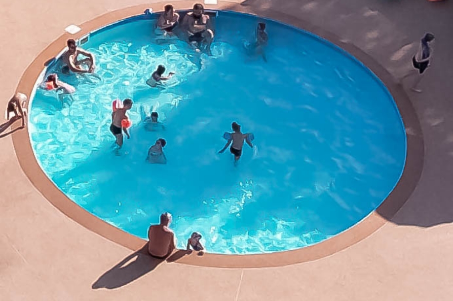 Pataugeoire de l’espace aquatique du camping dans le Jura les Bords de Loue