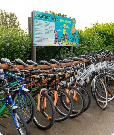 Bike rental at Les Bords de Loue campsite in Jura